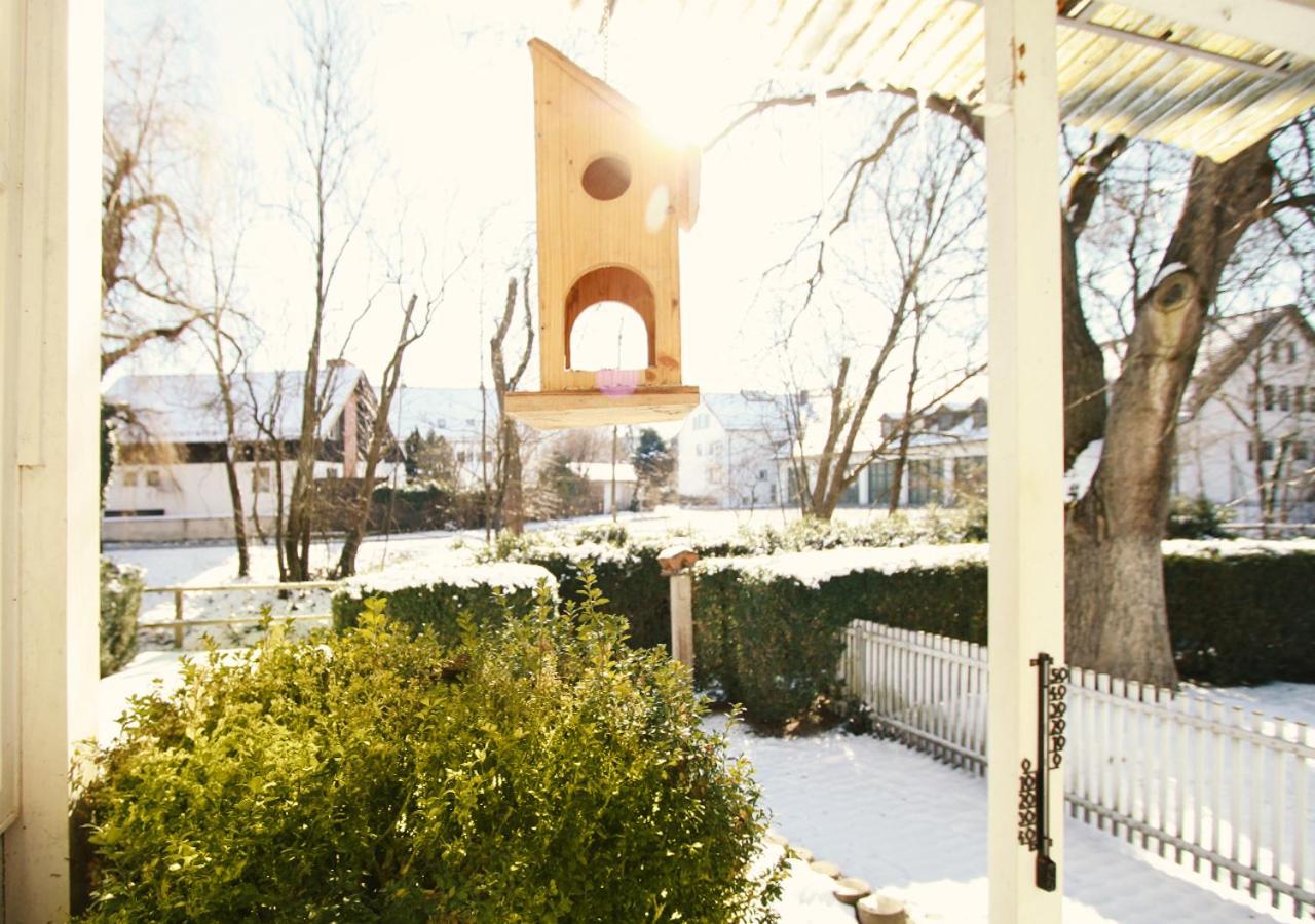 Haus Am Bach - Gemuetliche Pension Allershausen Eksteriør billede